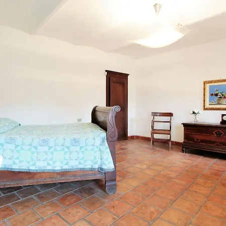 Dom wakacyjny La Casa Dei Nonni, House With Private Pool, Torino Brozolo