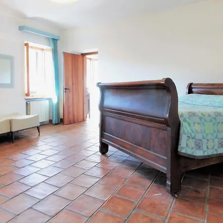 La Casa Dei Nonni, House With Private Pool, Torino