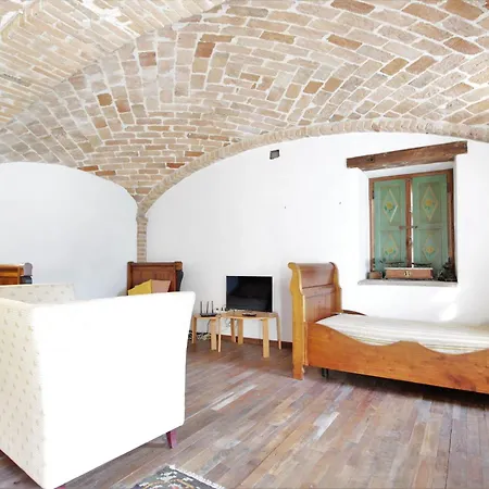 La Casa Dei Nonni, House With Private Pool, Torino *