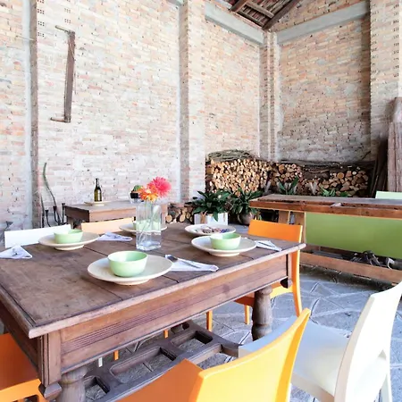 La Casa Dei Nonni, House With Private Pool, Torino Dom wakacyjny