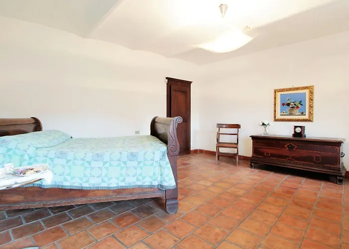 Casa de Férias La Casa Dei Nonni, House With Private Pool, Torino Brozolo
