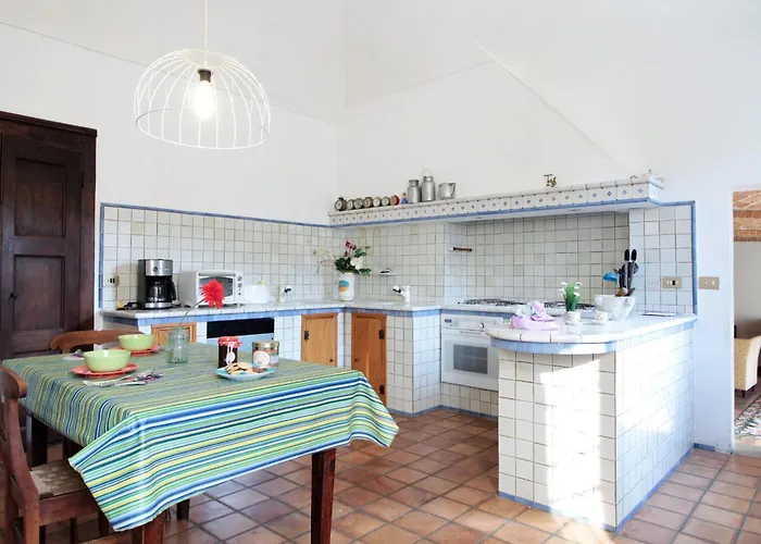 La Casa Dei Nonni, House With Private Pool, Torino Σπίτι διακοπών *