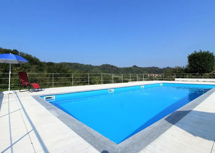 La Casa Dei Nonni, House With Private Pool, Torino Σπίτι διακοπών